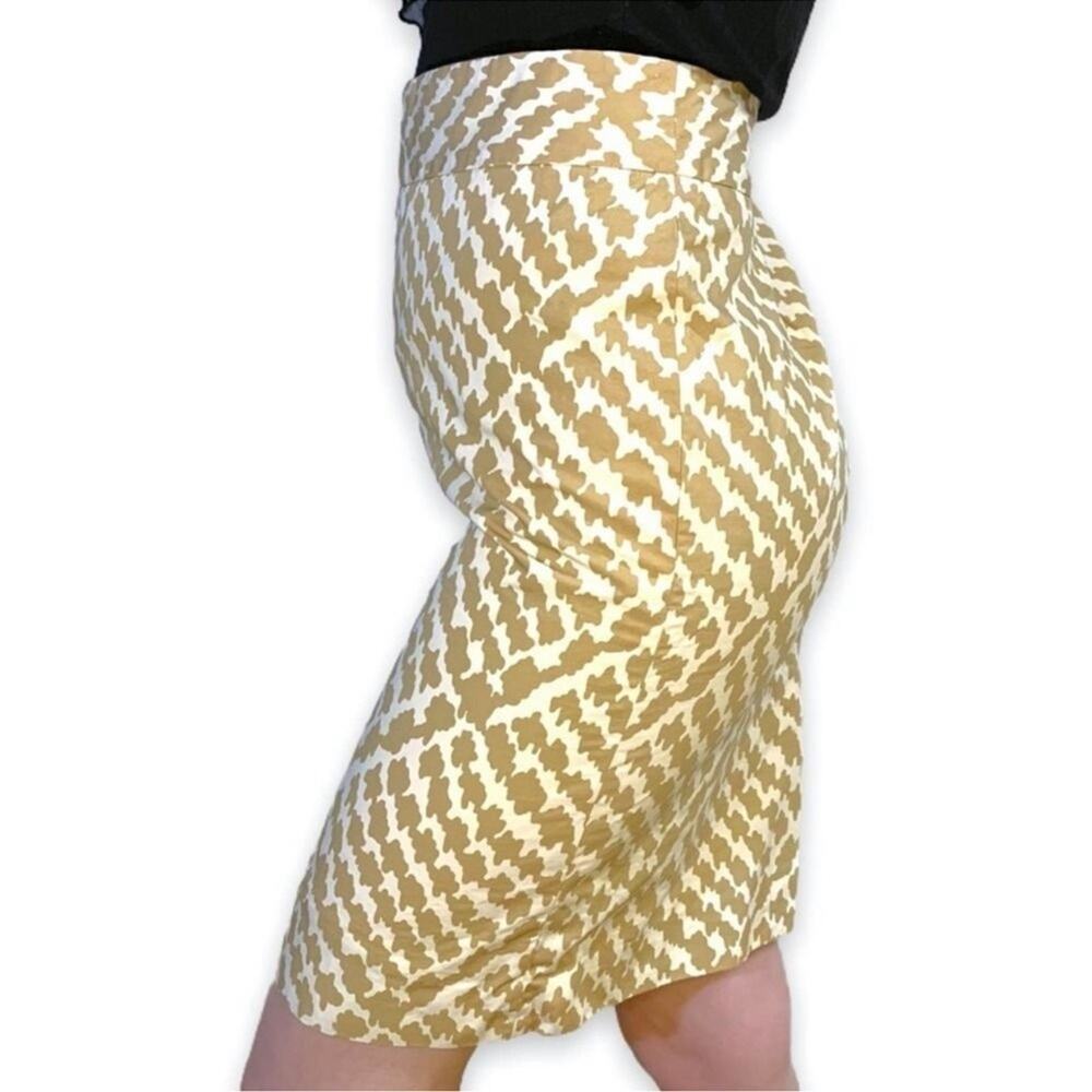 J. Crew Cream & Tan Knee Length Pencil Cow Blot Print Career Skirt Size 6 - Picture 2 of 10